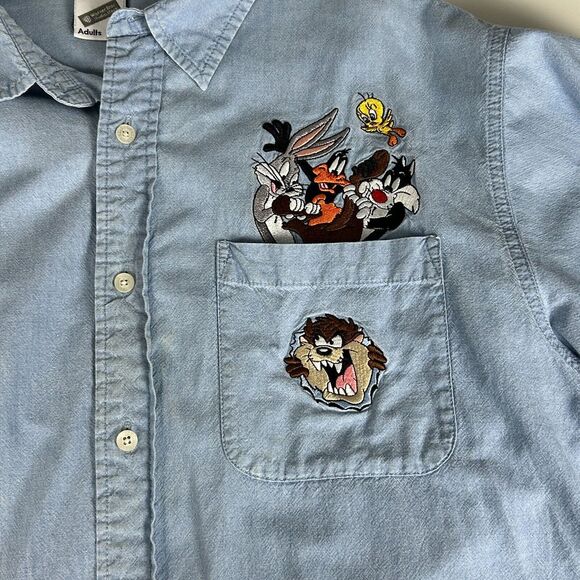 Warner Brothers Looney Tunes Shirt Mens M Denim Vtg Blue Embroidered Cartoon Y2K - Picture 5 of 12